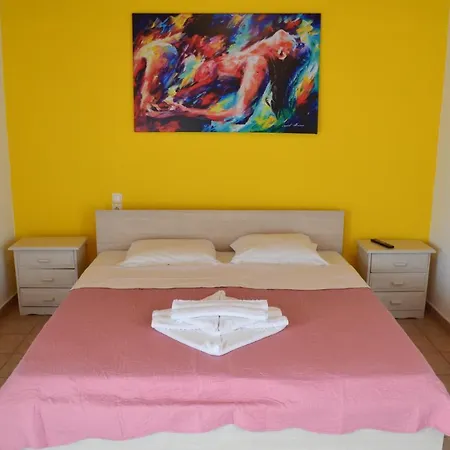 Serenity House Dimitropoulos * 아이기오